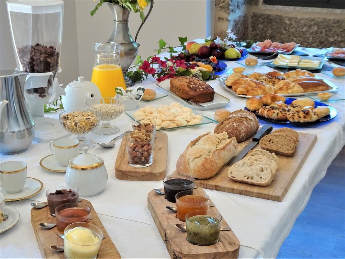 Quinta Da Roda Hotel - Conforto E Tranquilidade No Geres Cela  Екстериор снимка