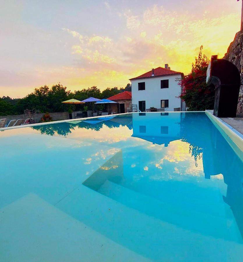 Quinta Da Roda Hotel - Conforto E Tranquilidade No Geres Cela  Екстериор снимка